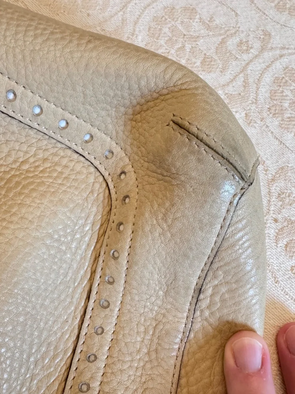 Vintage Coach Hamptons Soho 5054 Cream Leather Hobo Bag